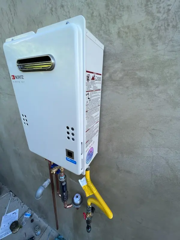 Tankless water heater installation for Kellogg Point homes